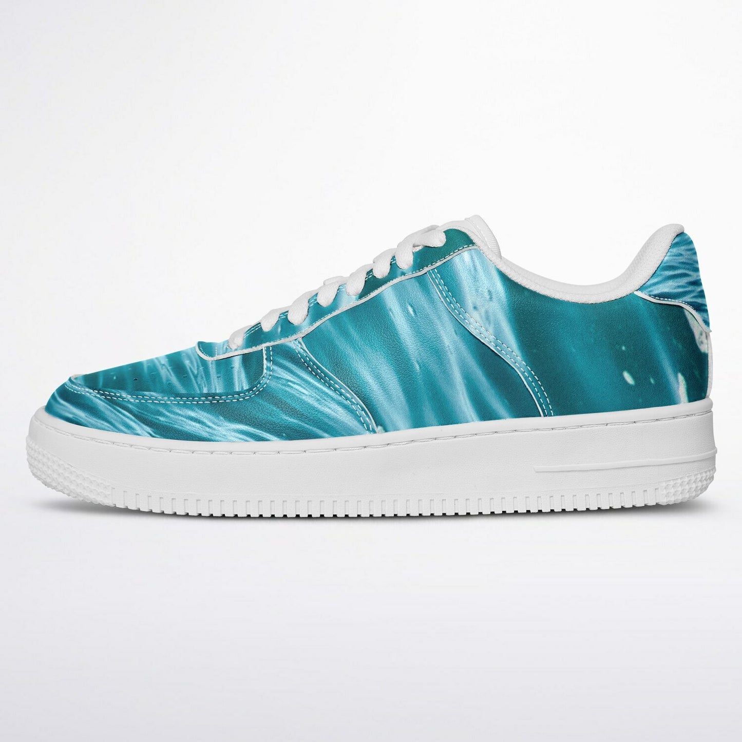 Sneakers Low Tops with Waves