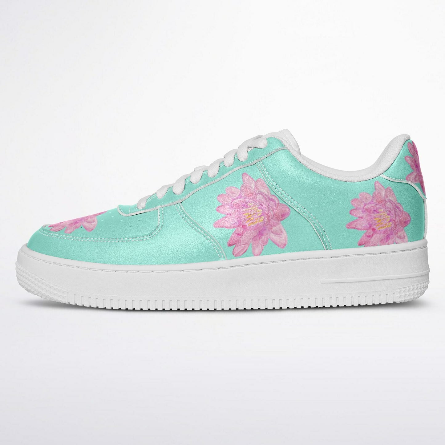 Sneakers Low Tops with Water Lillies