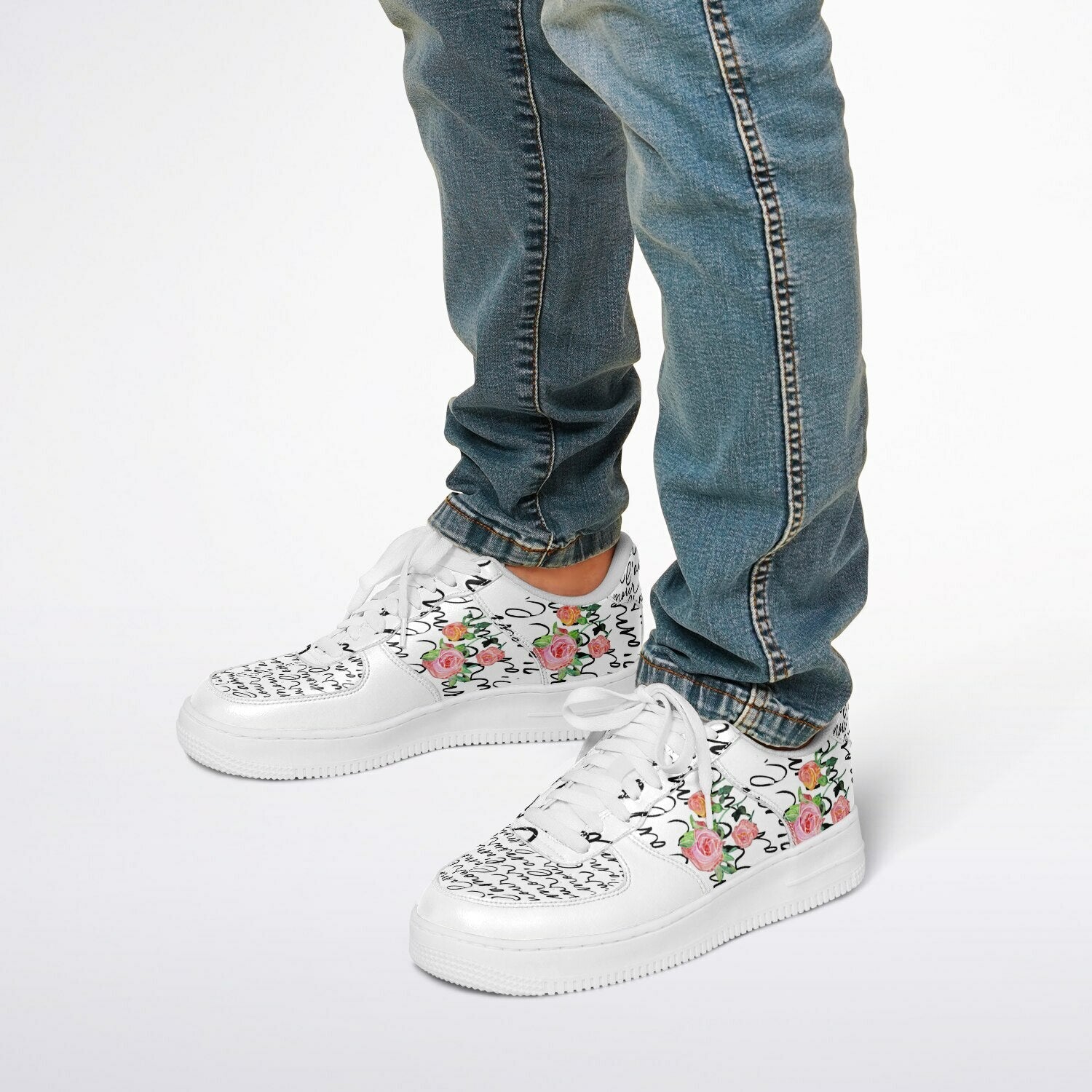 Sneakers Low Tops with French Script and Hand - Painted Roses - sneakerpanache.com